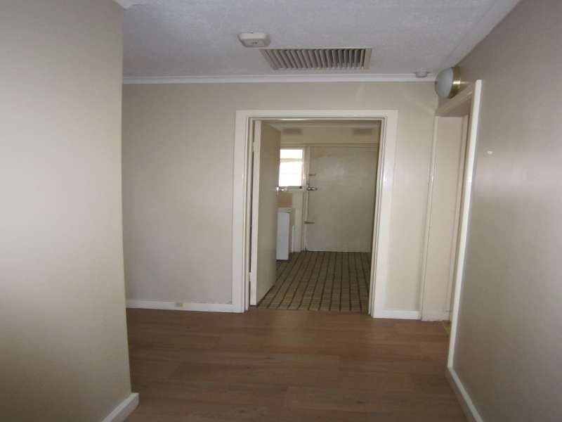 37 Londonderry Drive, Salisbury Downs SA 5108