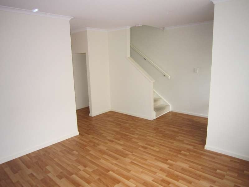 8/9 Mayfair Place, Wynn Vale SA 5127