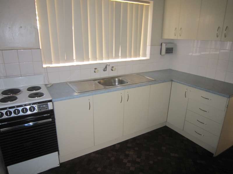 2/6 Clara Street, Mansfield Park SA 5012