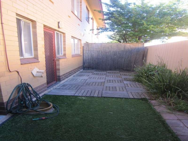 2/6 Clara Street, Mansfield Park SA 5012