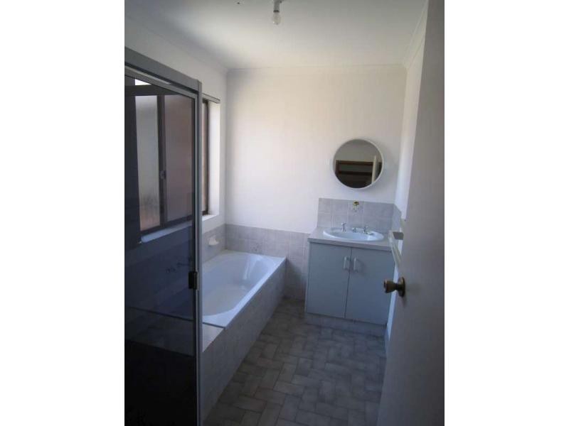 23 Magdelena Crescent, Paralowie SA 5108