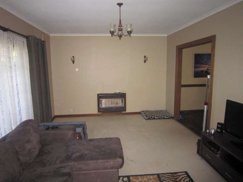 26 Walkleys Road, Valley View SA 5093