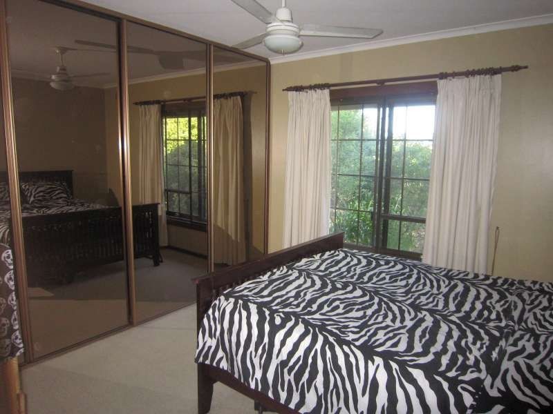 26 Walkleys Road, Valley View SA 5093