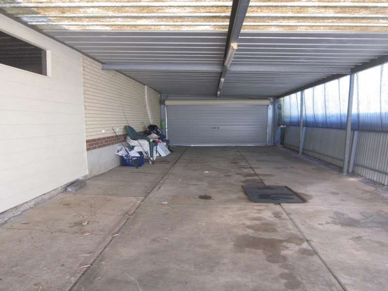 26 Walkleys Road, Valley View SA 5093