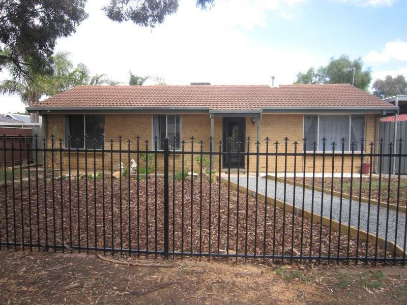 29 Shepley Crescent, Burton SA 5110