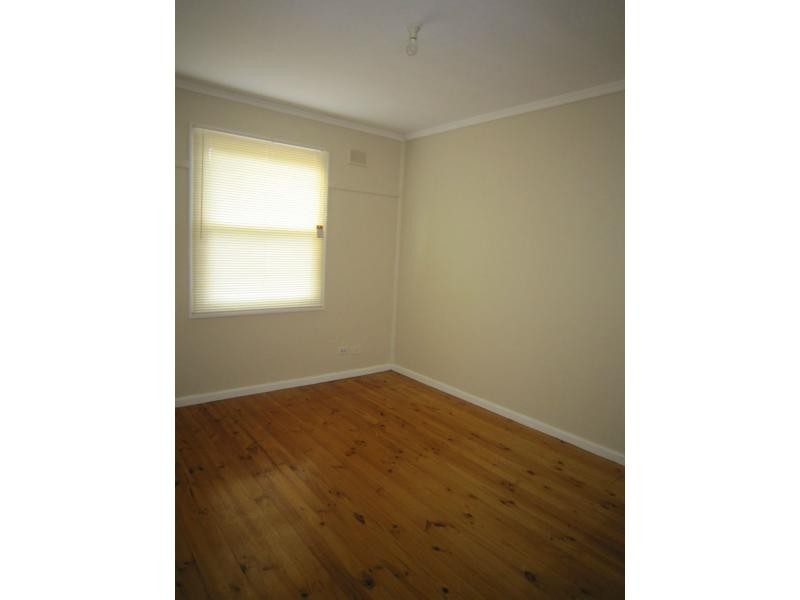 4 Brine Street, Elizabeth Downs SA 5113