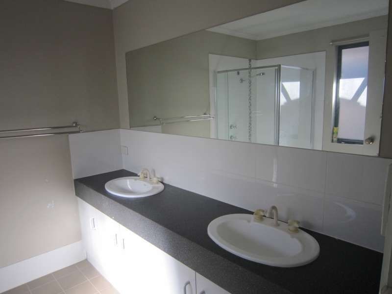 10 Piar Street, Paralowie SA 5108