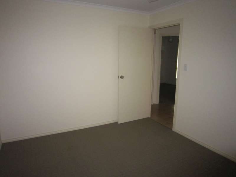 18 Orange Parade, Munno Para West SA 5115