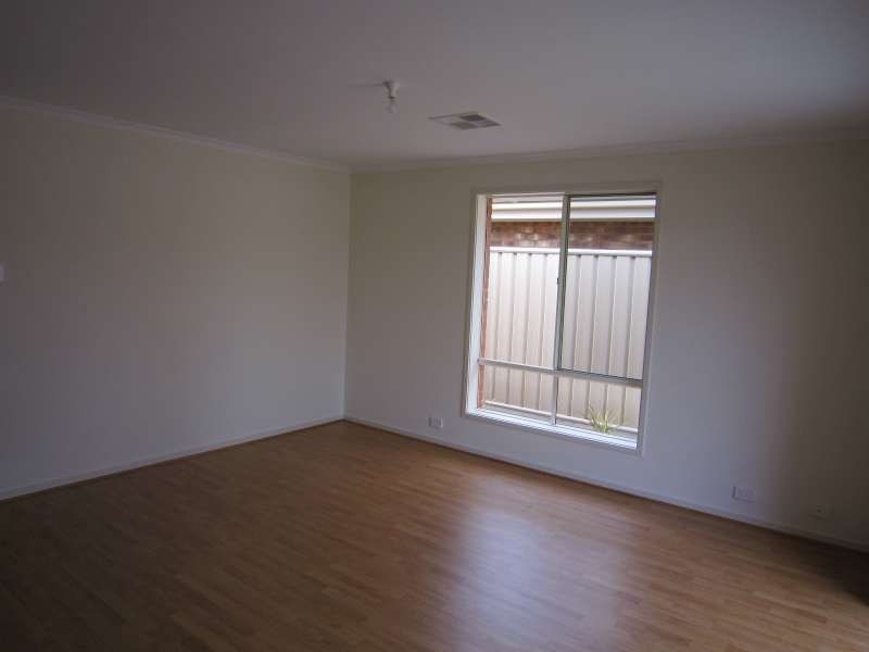 17A Everleigh Road, Elizabeth Vale SA 5112