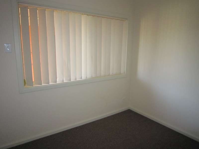 16 Poulshot Crescent, Elizabeth Vale SA 5112