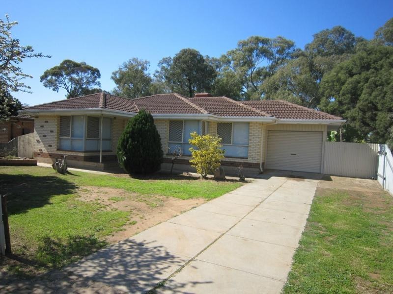 12 Chambers Street, Salisbury SA 5108