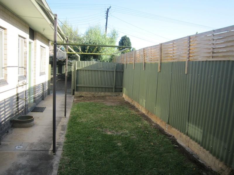 1/7 May Avenue, Modbury SA 5092