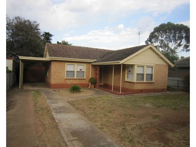 221 Main North Road, Elizabeth Grove SA 5112