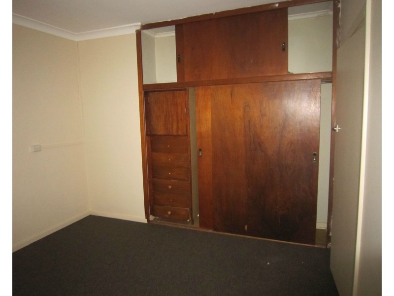 221 Main North Road, Elizabeth Grove SA 5112