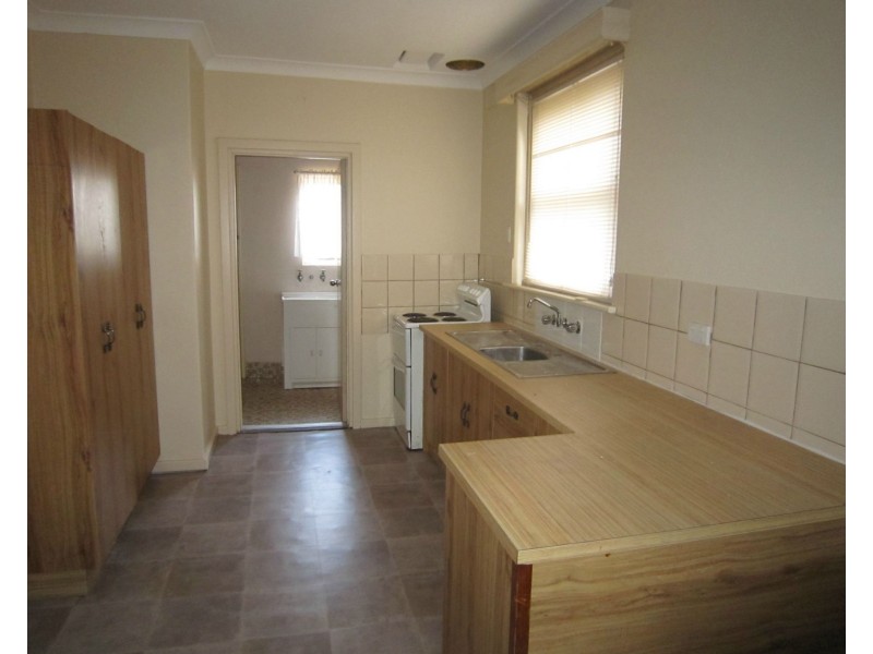 221 Main North Road, Elizabeth Grove SA 5112