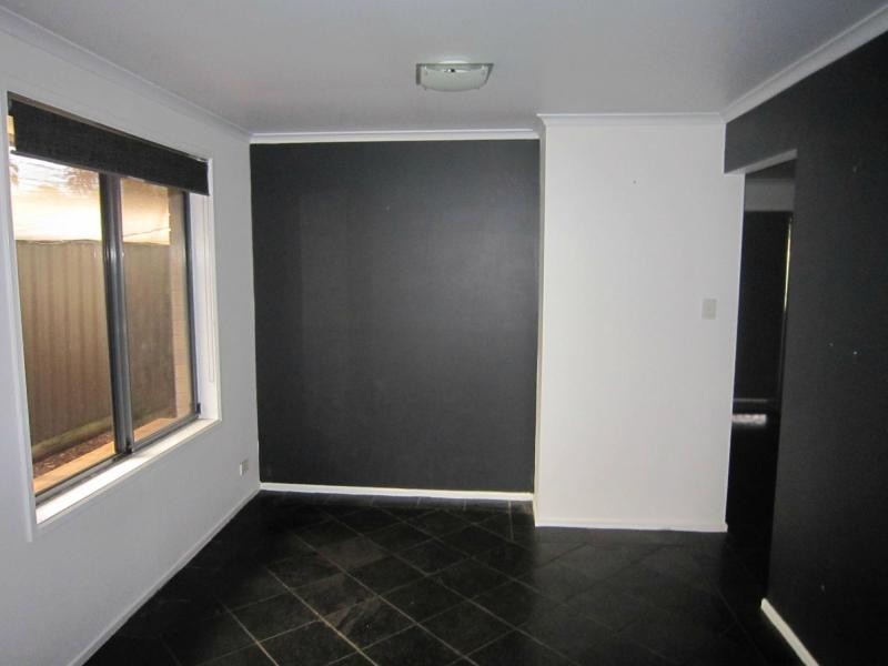 2 Amberdale Road, Blakeview SA 5114