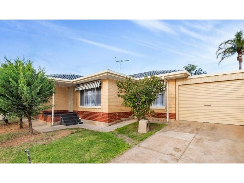 26 Robert Ct, Para Hills SA 5096