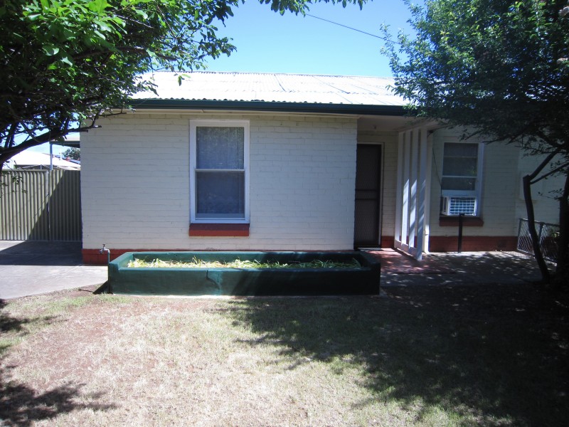 6 Penfold Rd, Elizabeth South SA 5112