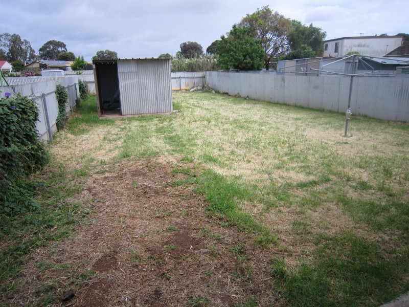 6 Penfold Rd, Elizabeth South SA 5112