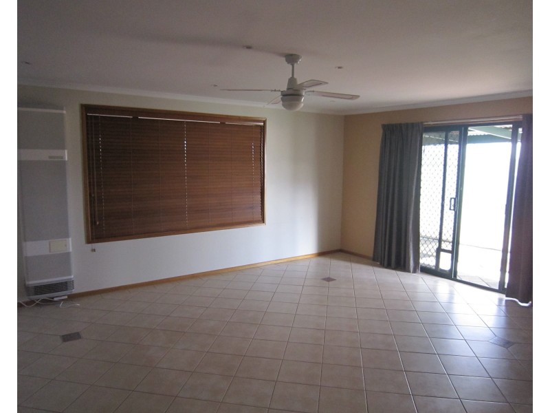 15 Berkley Way, Hillbank SA 5112