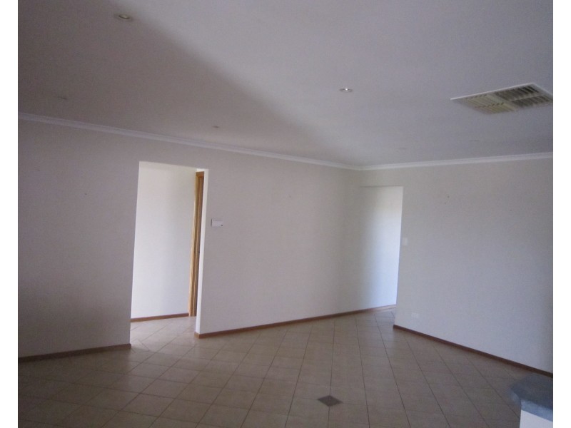 15 Berkley Way, Hillbank SA 5112