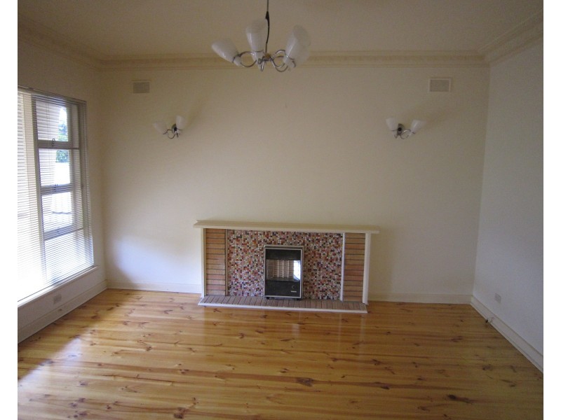 10 Natalie Ave, Salisbury SA 5108