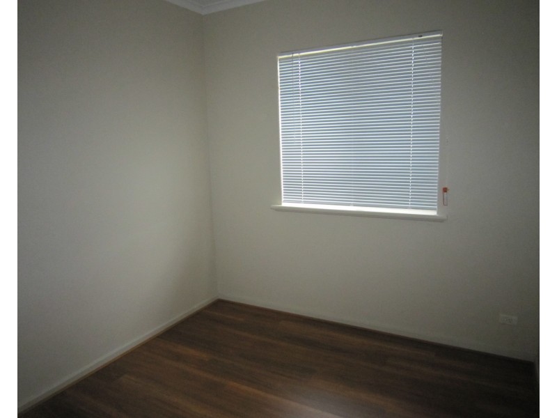 14/2 Warwick St, Salisbury East SA 5109