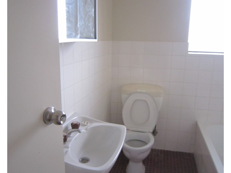 14/2 Warwick St, Salisbury East SA 5109