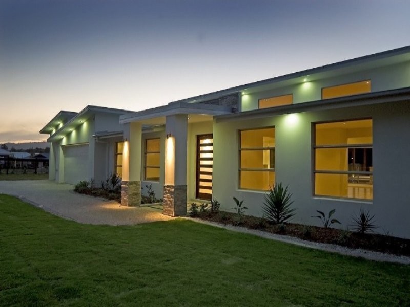 10 Meadow Court, Maudsland QLD 4210