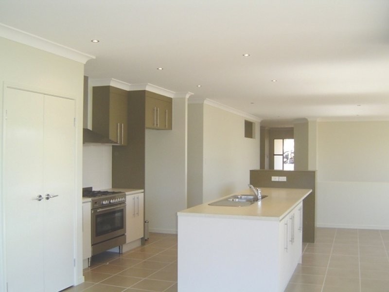 Augustine Heights QLD 4300