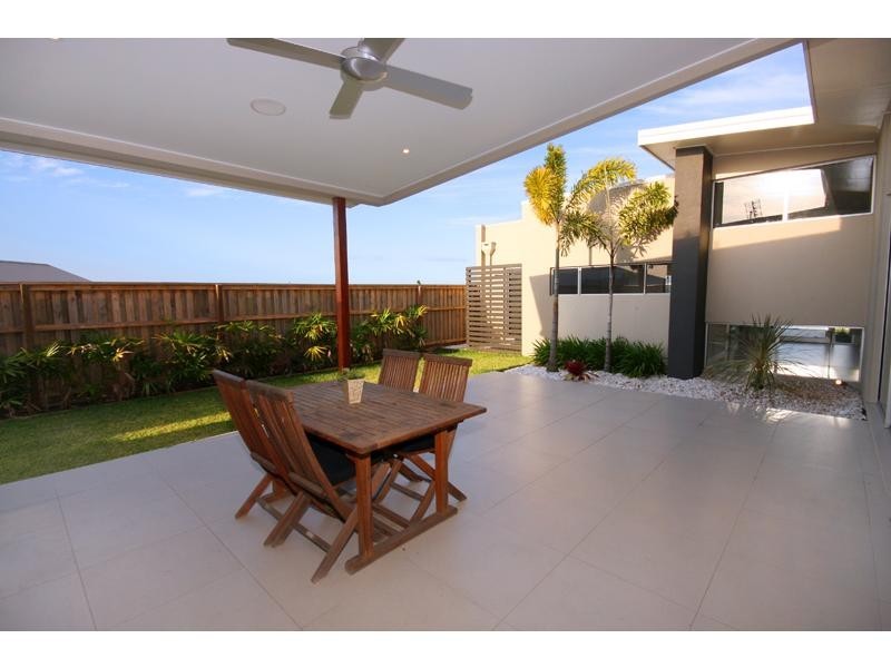 No 29 Kurramine Crescent, Mountain Creek QLD 4557