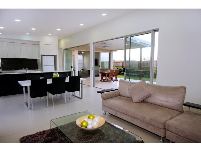 No 29 Kurramine Crescent, Mountain Creek QLD 4557