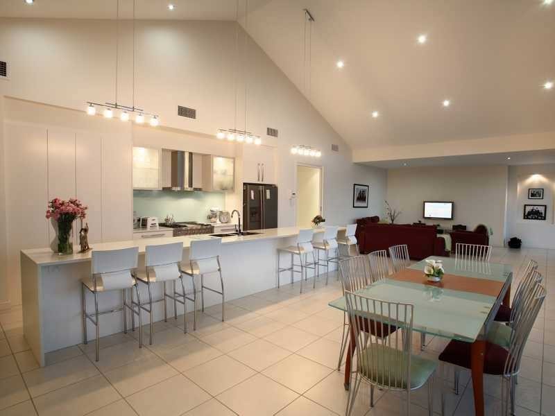 Rosemount QLD 4560