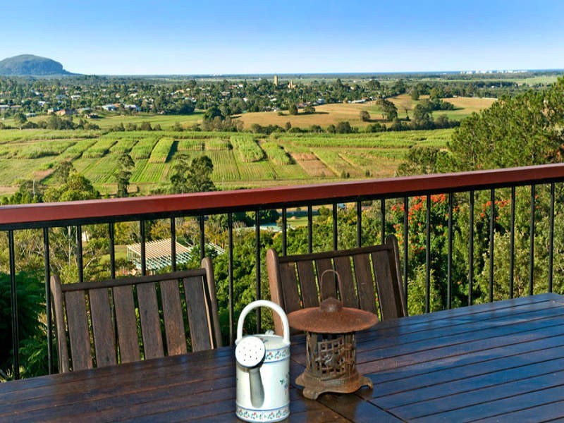 Rosemount QLD 4560