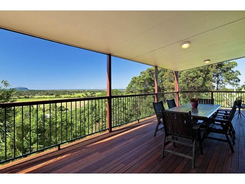 Rosemount QLD 4560