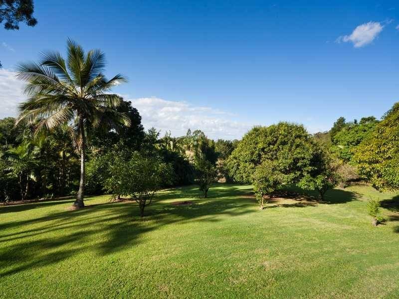 Rosemount QLD 4560