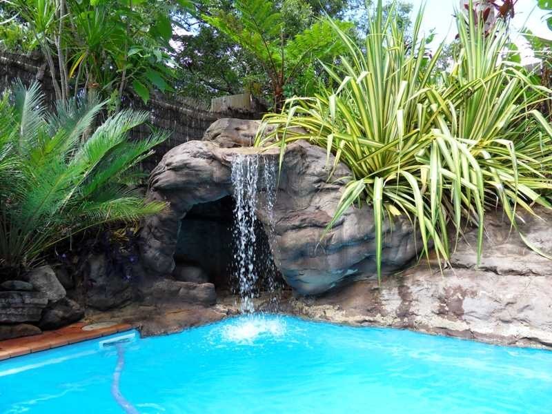 Rosemount QLD 4560