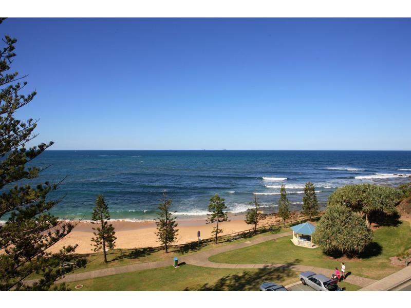 Moffat Beach QLD 4551