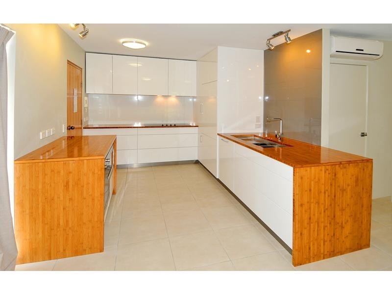 Mooloolaba QLD 4557