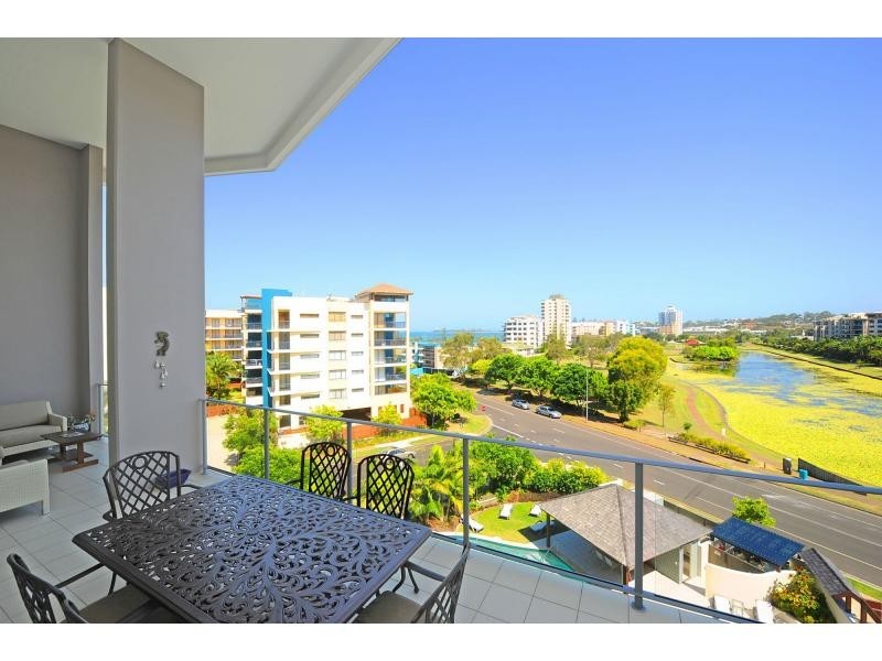 Alexandra Headland QLD 4572
