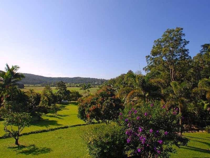 Rosemount QLD 4560