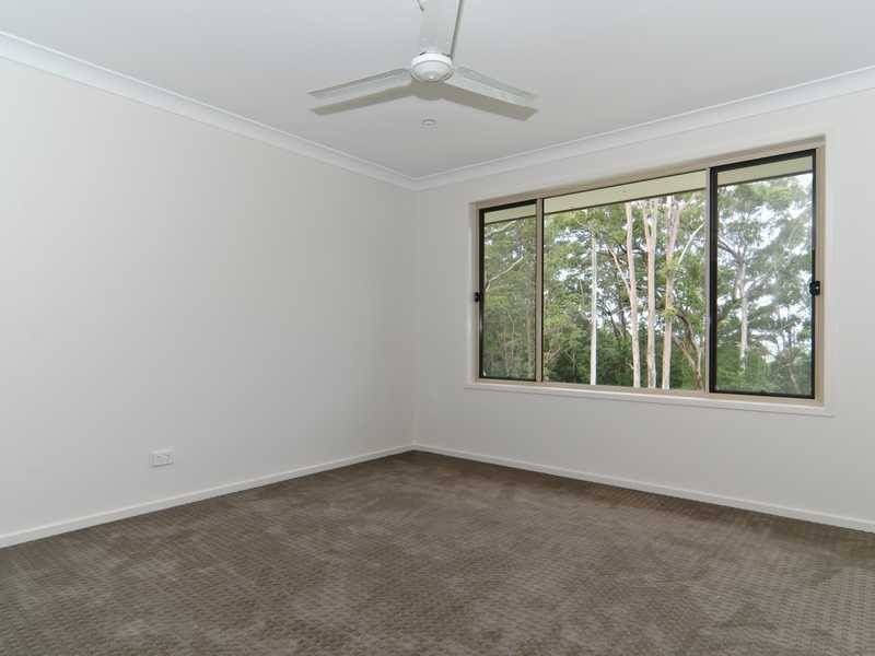 Rosemount QLD 4560