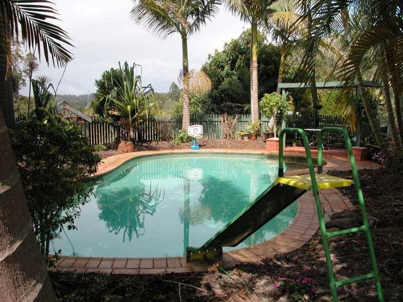 Chevallum QLD 4555