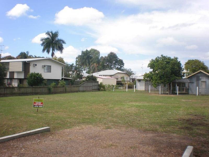 16 Perth Street, Ayr QLD 4807