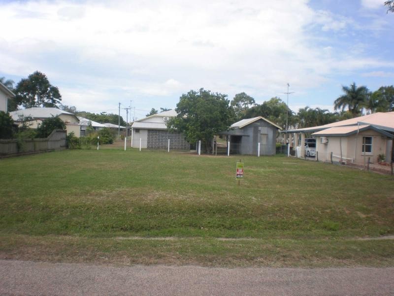 16 Perth Street, Ayr QLD 4807