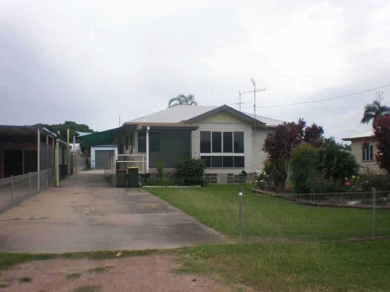 9 Grey Street, Ayr QLD 4807