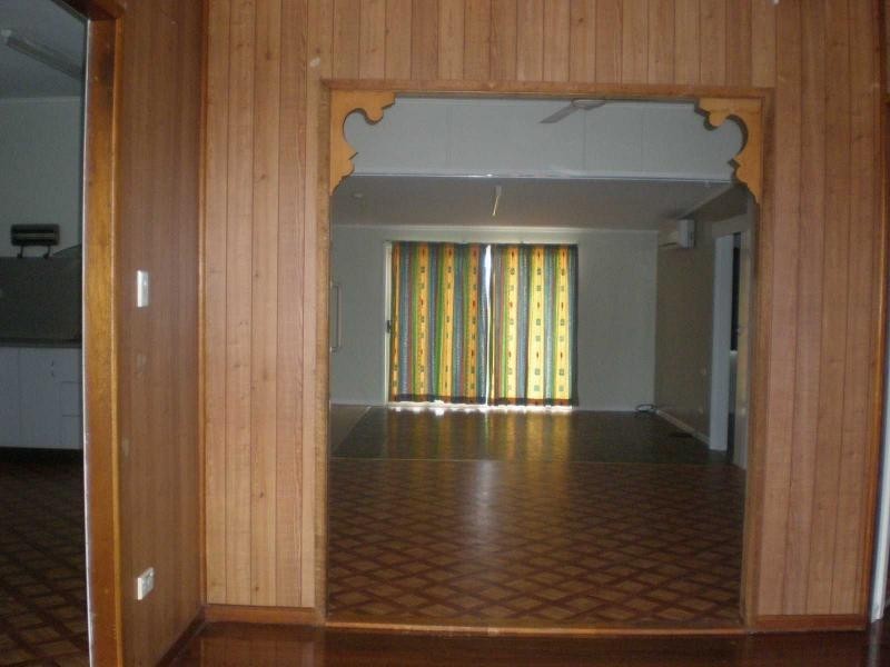 9 Grey Street, Ayr QLD 4807