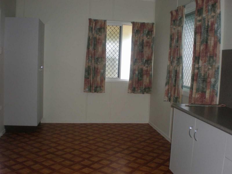 9 Grey Street, Ayr QLD 4807