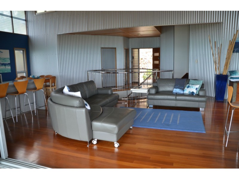 Hideaway Bay QLD 4800