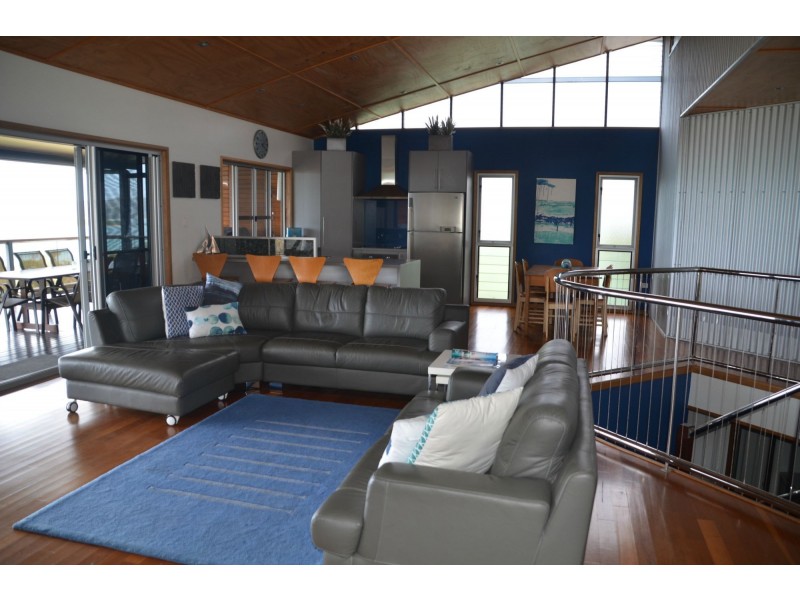 Hideaway Bay QLD 4800